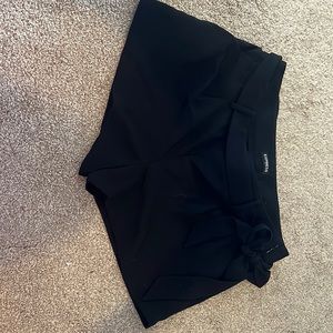 Express Side Bow Tie Dress Shorts
